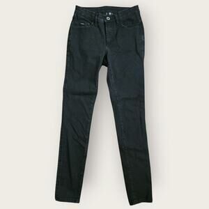 Kuhl Jeans Women's Size 2 Short Black Skinny Leg Outdoors Hiking